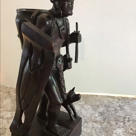 Vintage Tribal Hunter with Dog Gorgeous Details - Picture 6 of 8